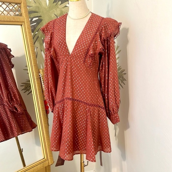 ASOS, Flirty, Fun & Fabulous Deep V-Neck Shift Dress,Gorgeous Sleeves,EUC,Size 6 - Picture 5 of 9